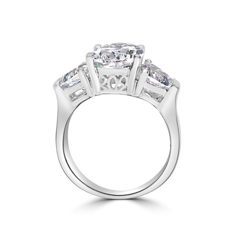 3-5ct-oval-diamond-cubic-zirconia-ring.jpg