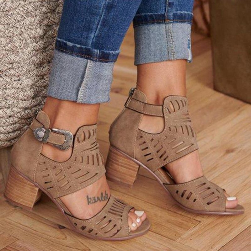 Women’s Vintage Hollow Out Sandals