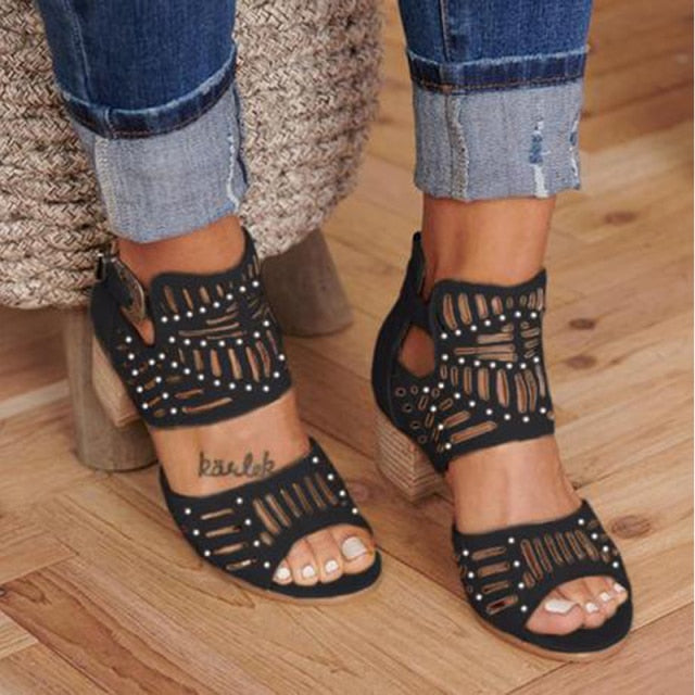 Women’s Vintage Hollow Out Sandals