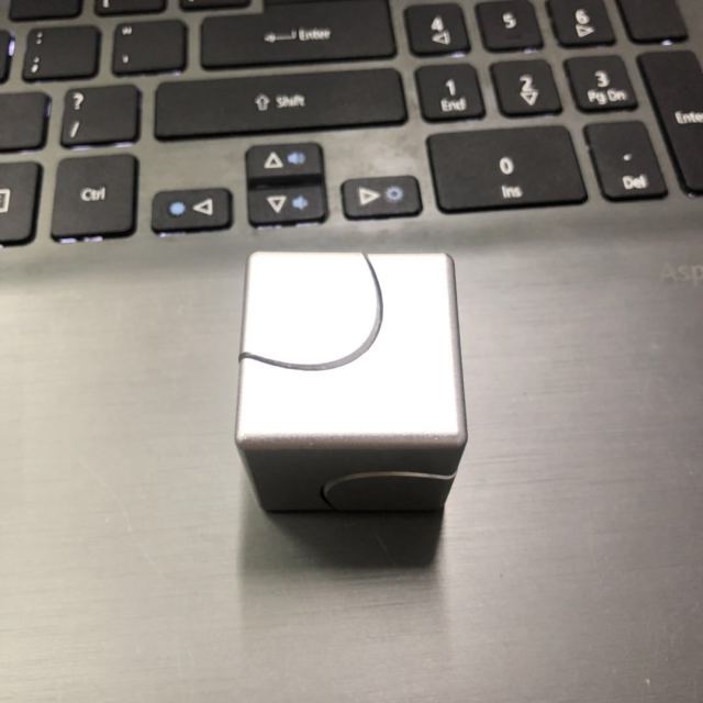 JZH Metal Aluminum Infinity Cube